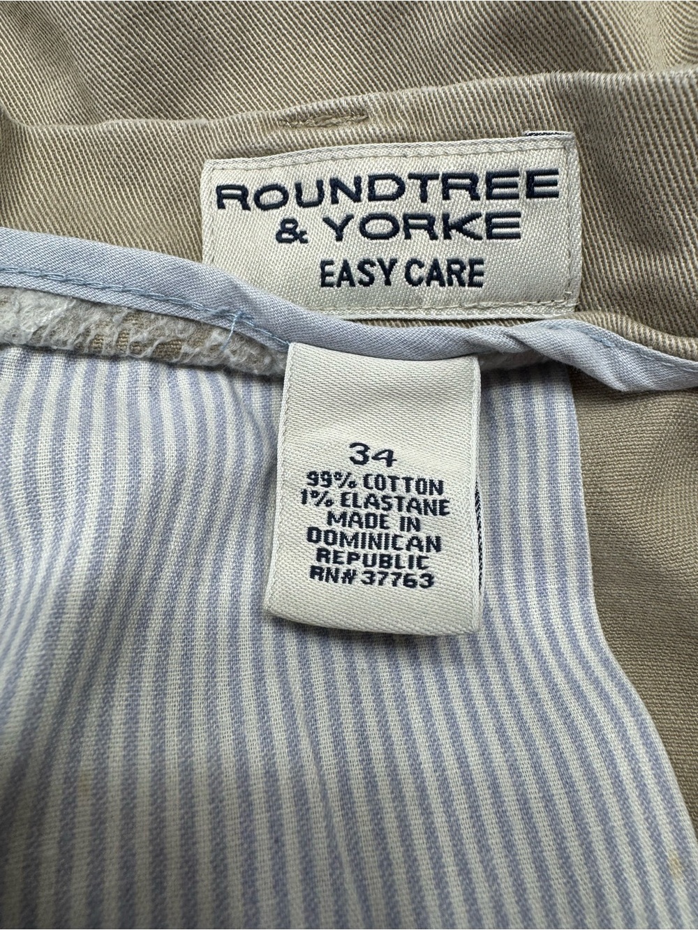 Vintage Roundtree & Yorke Men’s Size 34 Khaki Chino Shorts Cotton Y2K - Picture 7 of 7